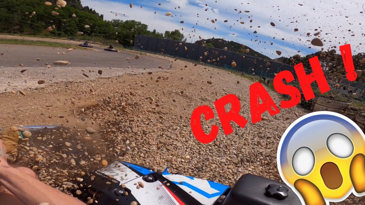 Je test le fameux Karting d'Alès et je me crash !! 😱