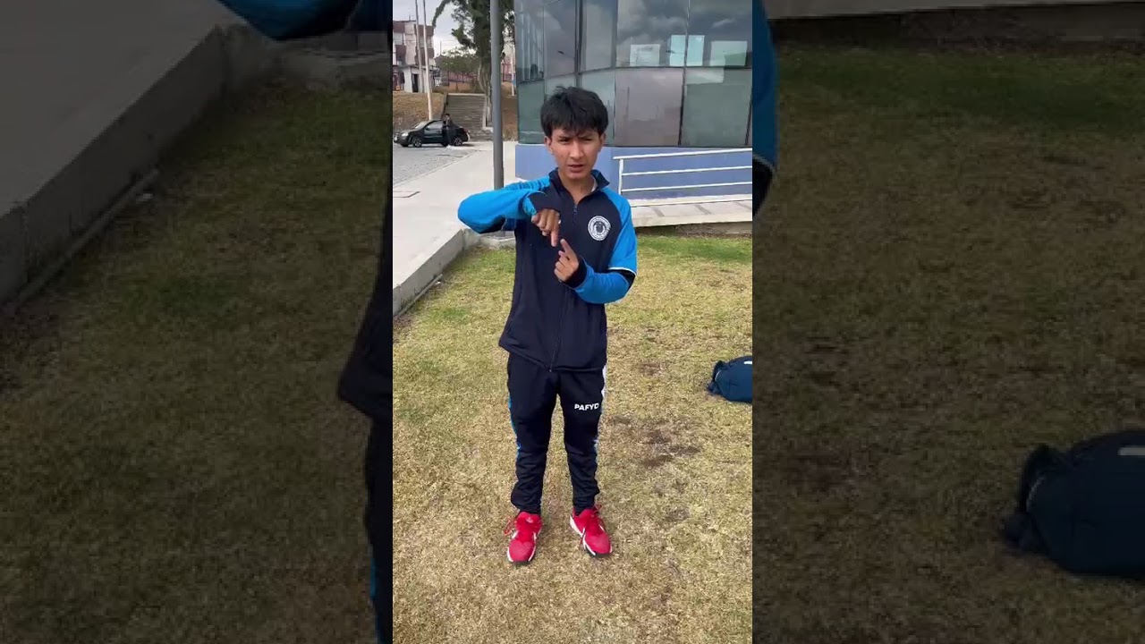 Rutina de ejercicios para una persona con discapacidad auditiva.