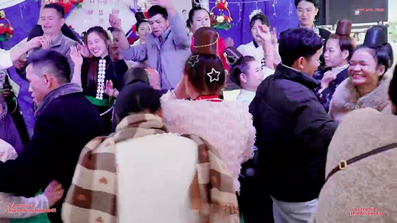 NHẠC S&Agrave;N  MỪNG Đ&Aacute;M CƯỚI   TH&Uacute;Y V&Acirc;N  &  VĂN MẠNH  / BẢN HUỔI CA