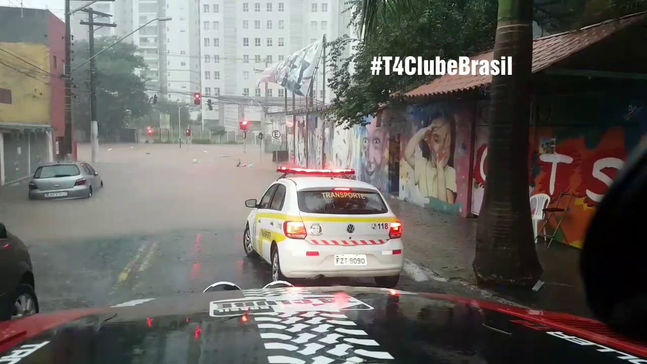 Troller no Alagamento, Taboão da Serra SP - Troller na enchente