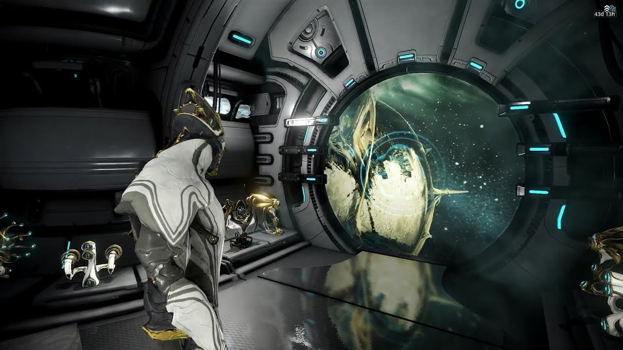 Orbiter Fashion - Building Doorway Display.