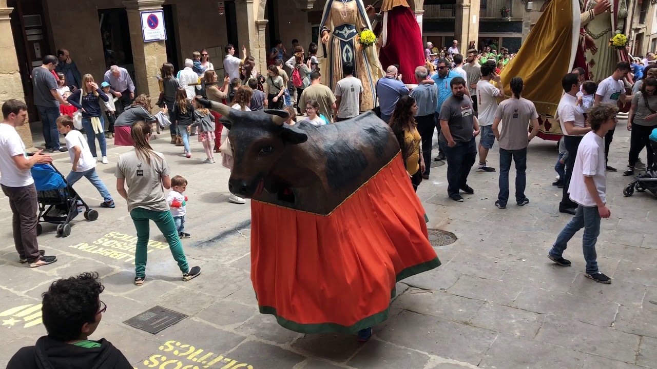 Cercavila del pregoner – Bou  ballant 2  - Corpus Solsona 2018