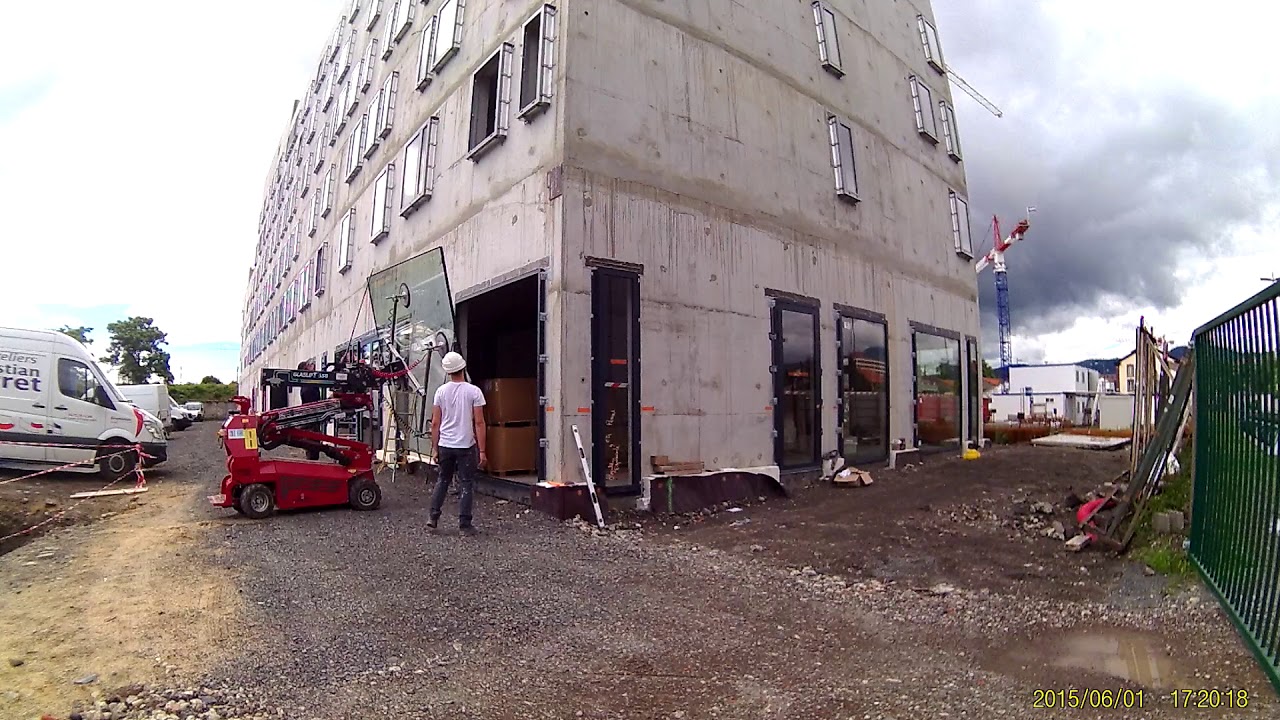 Manutention et aide à la pose de vitrage avec un appareil de levage à ventouse Auvergne, Puy-de-Dôme