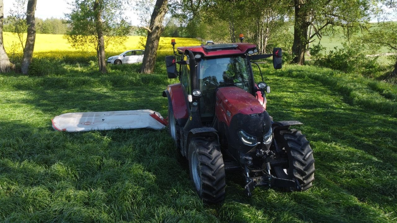 PIERWSZY  POKOS TRAWY 2025!/ CASE MAXXUM 125 & KUHN GMD 310