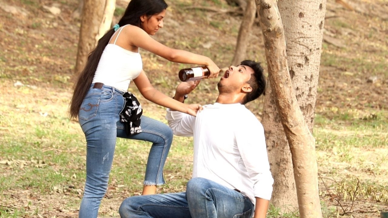 Prank on delhi girl😂 || crazy vishal