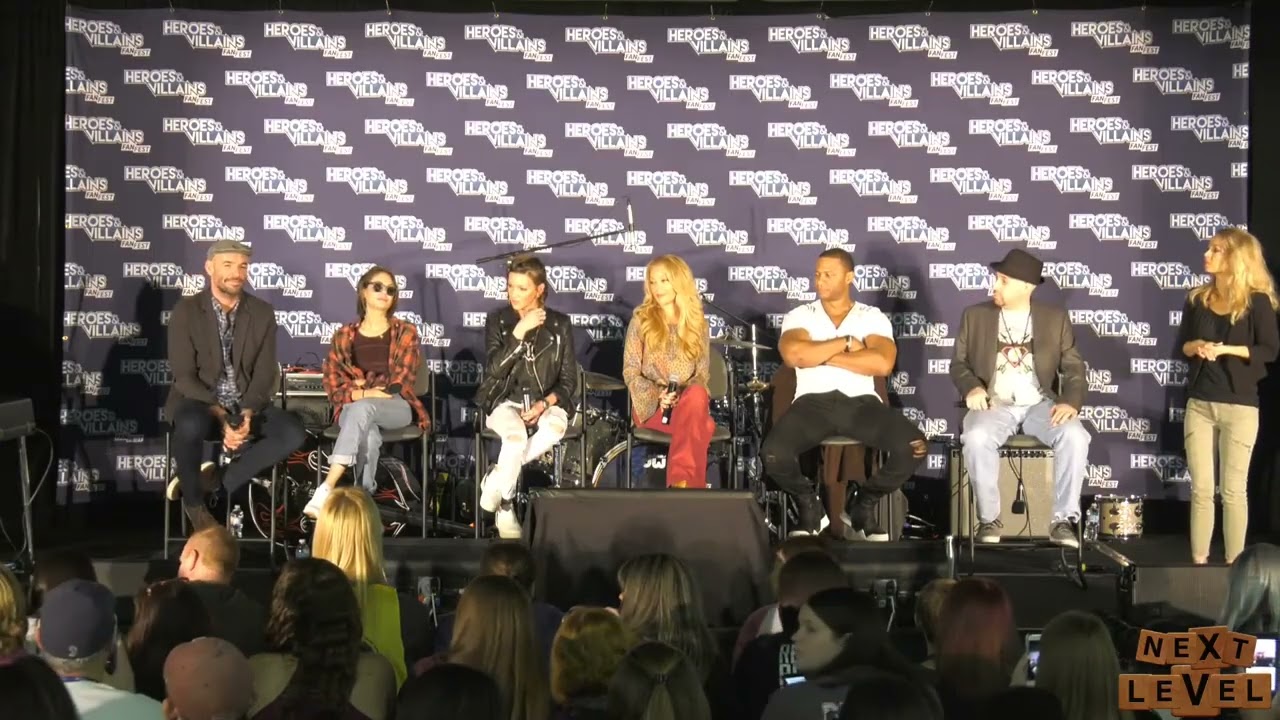 Arrow Panel - Heroes & Villains FanFest Atlanta