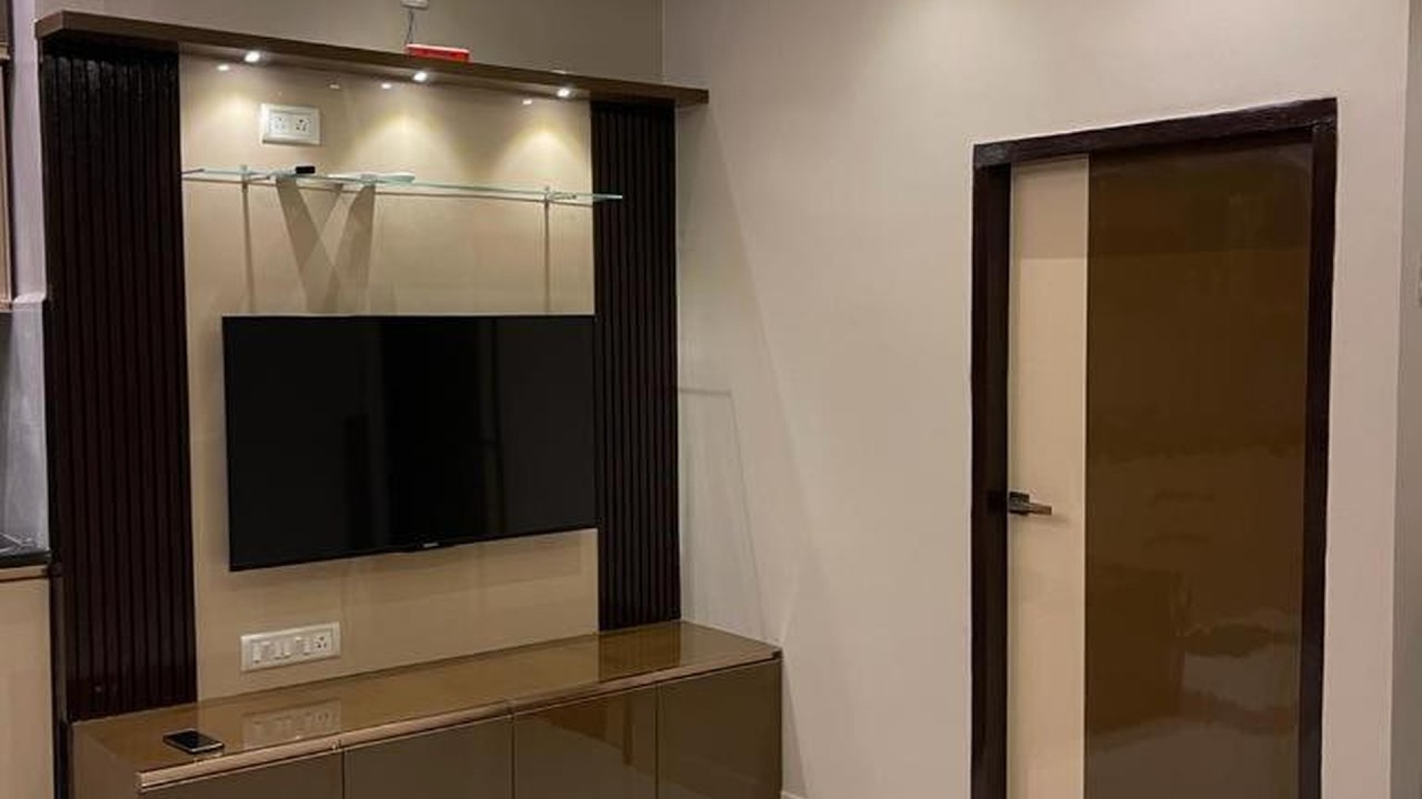 AVVAIRAM SERVICE APARTMENT G8 | Chennai, India | Hotel Review 🛏️