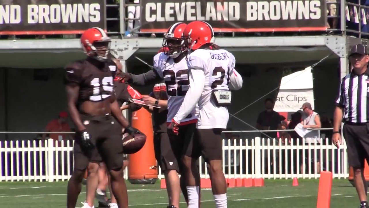 Sparks fly between Justin Gilbert & Corey Coleman at Browns training camp