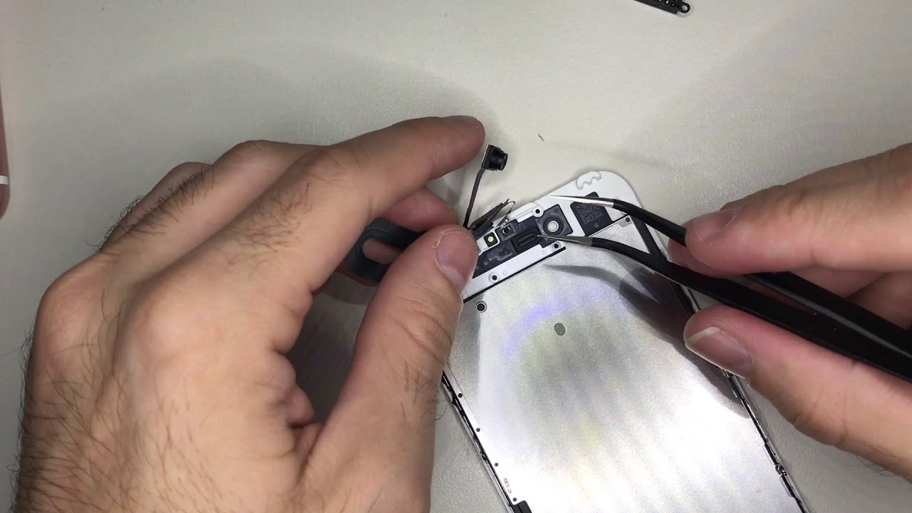 Como consertar a c&acirc;mera frontal e sensor do iPhone 7 quando n&atilde;o funciona