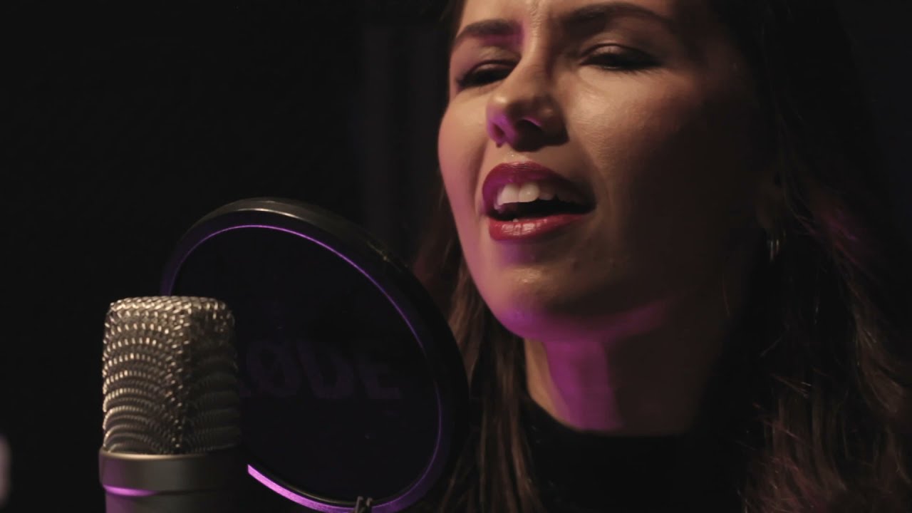Electric Loco- Hoy ( Gloria Estefan cover )