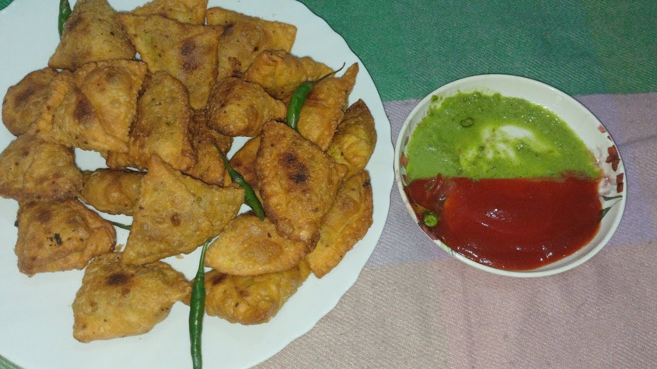 ਬਣਾੳ ਘਰ ਵਿੱਚ ਗਰਮਾ ਗਰਮ ਮੀਨੀ ਸਮੋਸੇ ❤️🤗 SAMOSA RESIPE❤️🤤 @apna.punjab786_xp 
