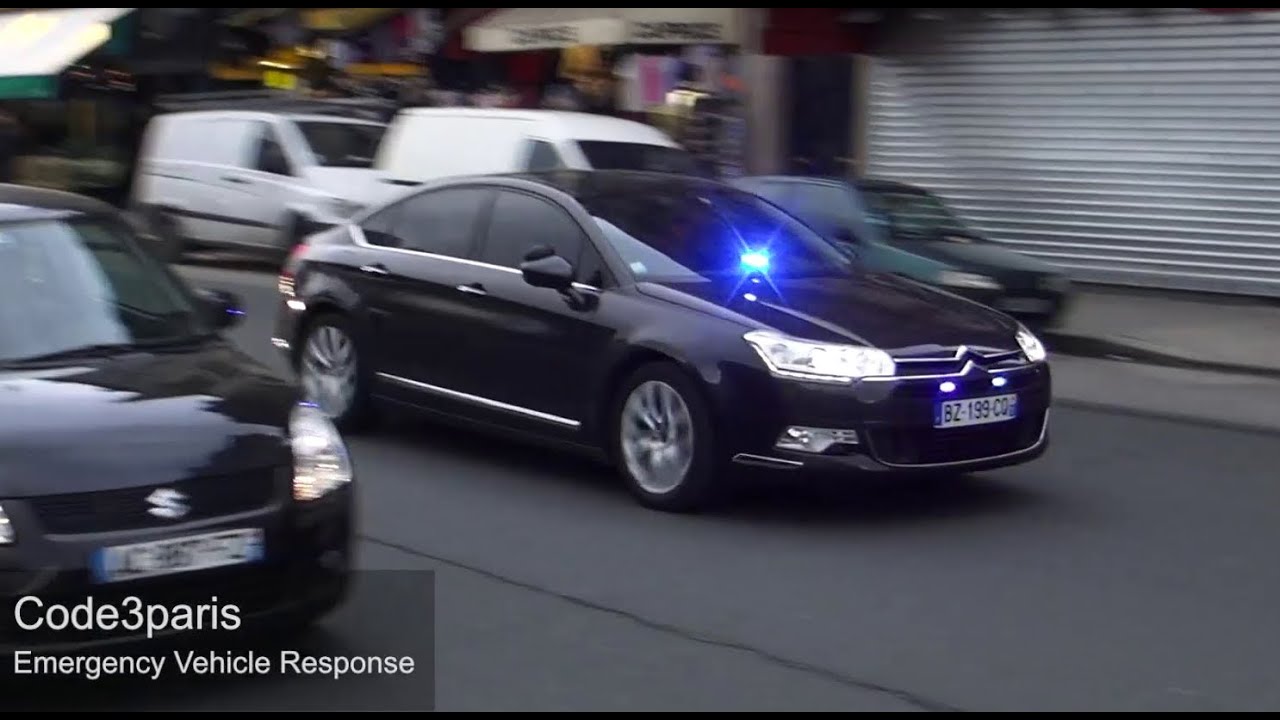 Unmarked Police Cars - Paris // Voitures de police banalisées (collection)