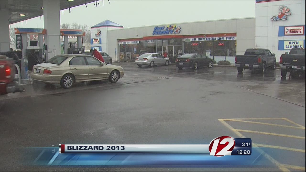 Midday update in Smithfield, Blizzard 2013
