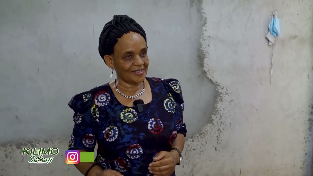 MAMA KUCHI:NINA MIAKA 70/ UZEE SIYO KIFO/NILIANZA NA KUKU WATANO SASA NINA KUKU 500