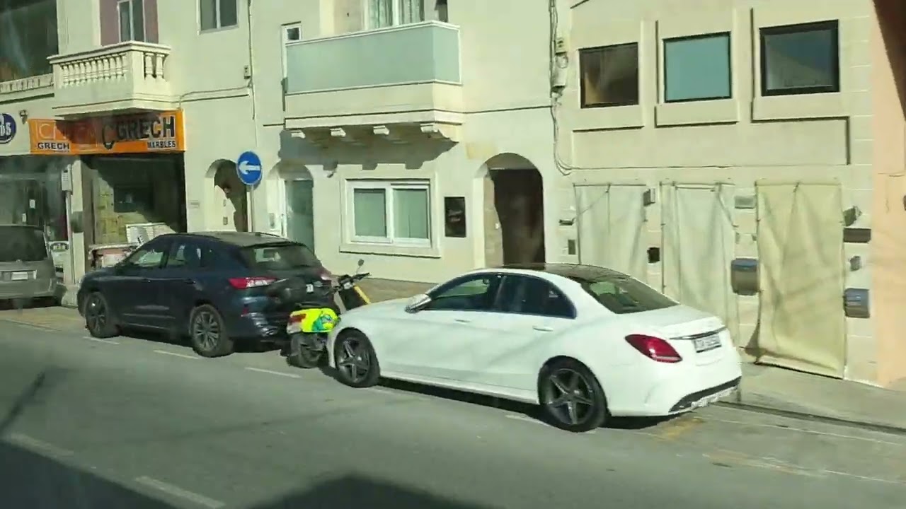 Traveling by Bus in Malta 2023