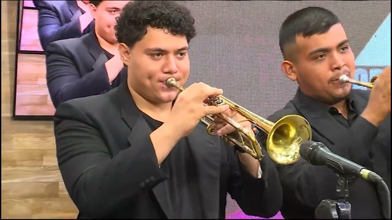 MIX DE CUMBIA, EDWIN MARTINEZ Y SU GRAN HOMENAJE EN VIVO RITMO GUANACO