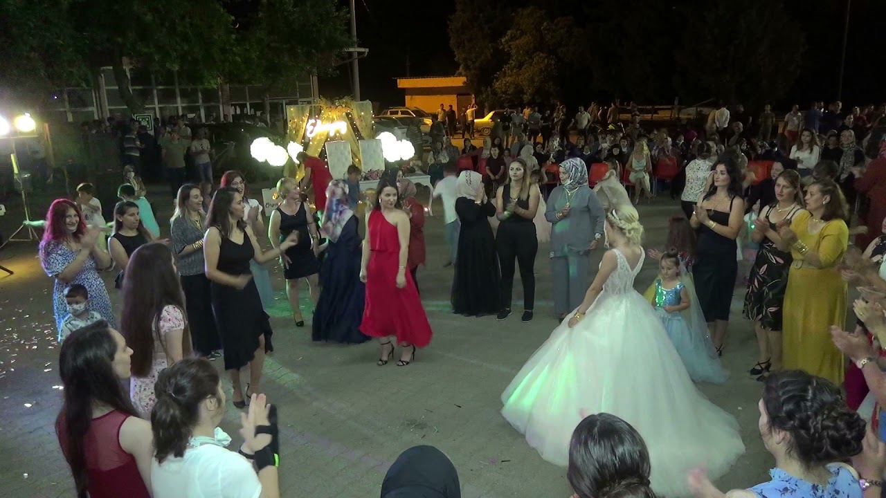 MUHTEŞEM DÜĞÜN