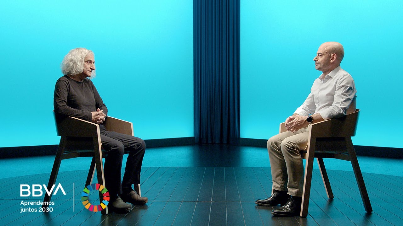 V. Completa. El ingenio humano contra la desigualdad. Oded Galor, economista e investigador