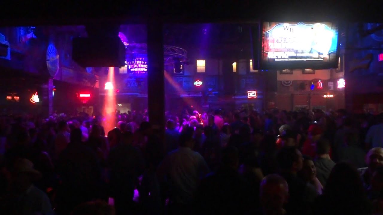 Whiskey River Houston - New Lights