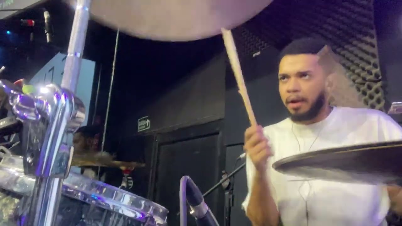 Junior Unwrapped | Amanda Lima - É ele (DrumCam)