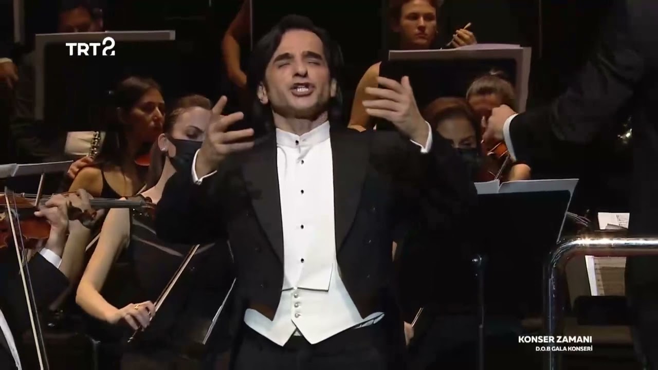 Puccini “E lucevan le stelle” Bülent Bezdüz , Gala Concert at Akm istanbul
