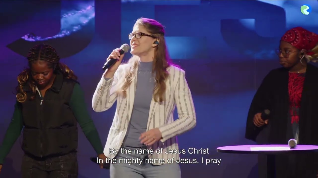 I Pray Into the Atmosphere | Jennifer and the Praise Team