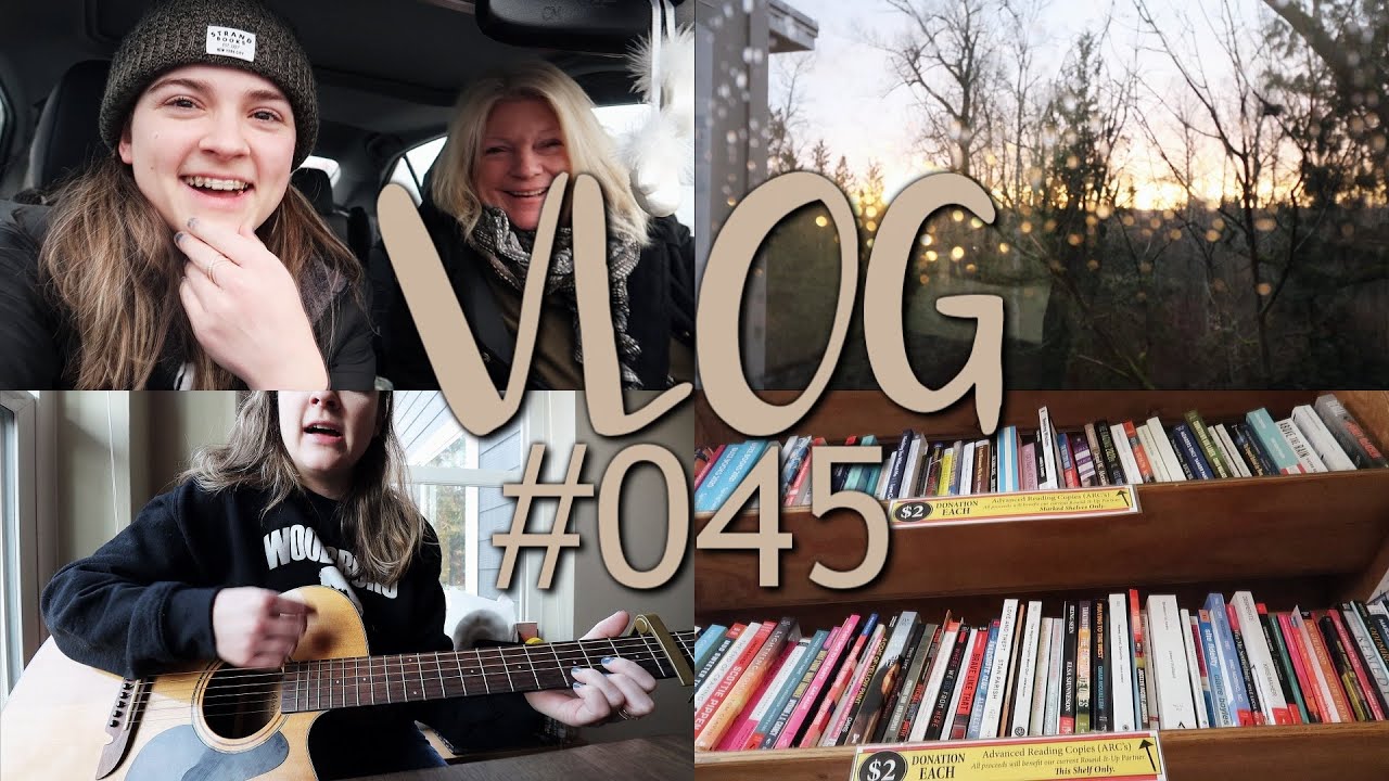 Vlog #045 || birthday celebrations, book shopping, guitar covers and disappointing movies 👁👄👁