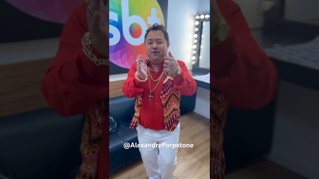 Cabrito de Paulinho Gog&oacute; na Pra&ccedil;a? #imita&ccedil;&otilde;es #humor #paulinhogogo #apracaenossa #porpetone #sbt