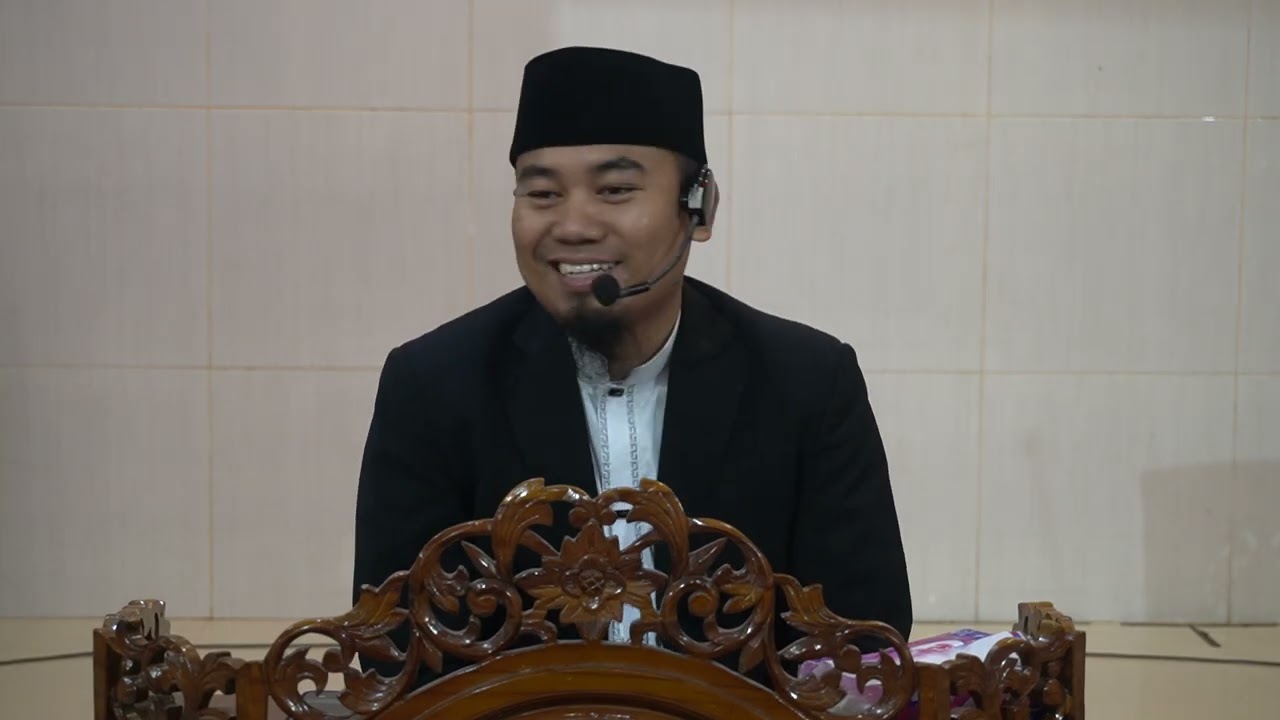 Kajian rutin ahad ba'da subuh Bersama Ust. Dr. Muhammad Rifqi Fakhrian, M.Pd
