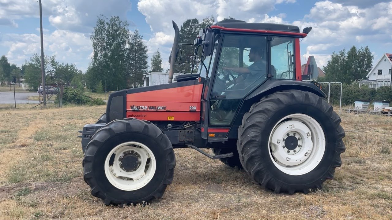 Köp Traktor Valtra Valmet 900 på Klaravik