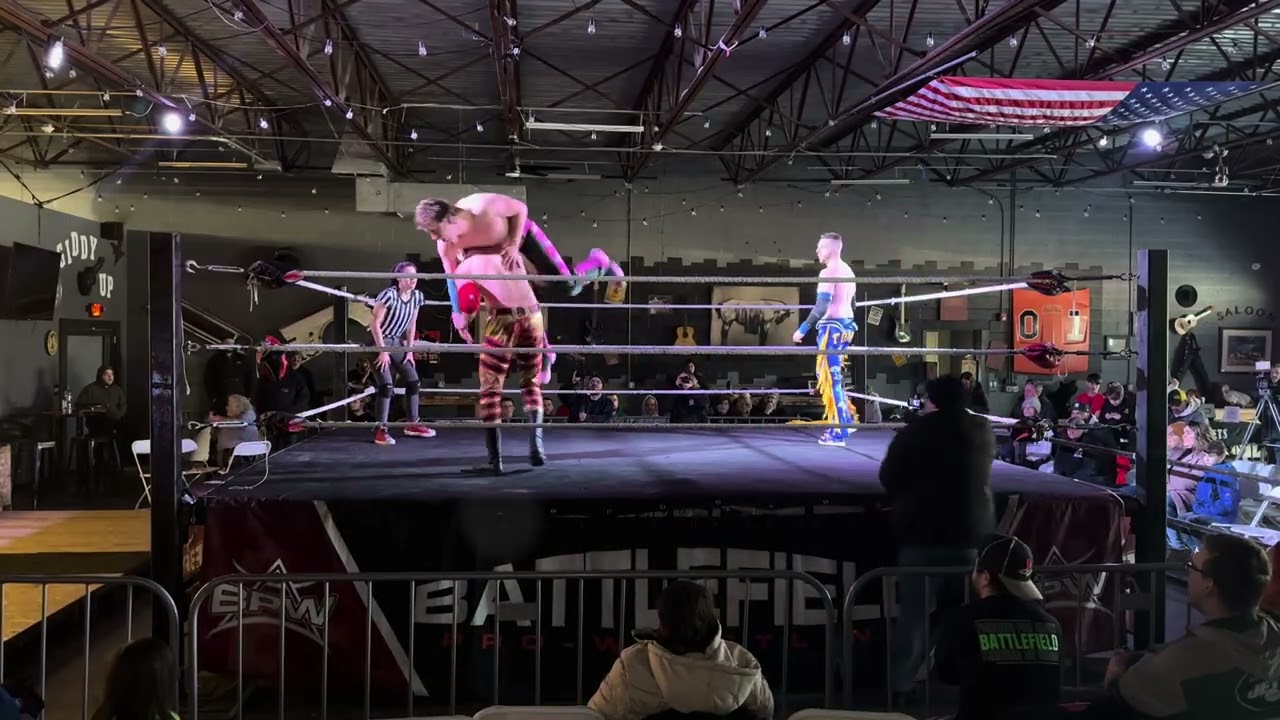 Battlefield triple threat match 