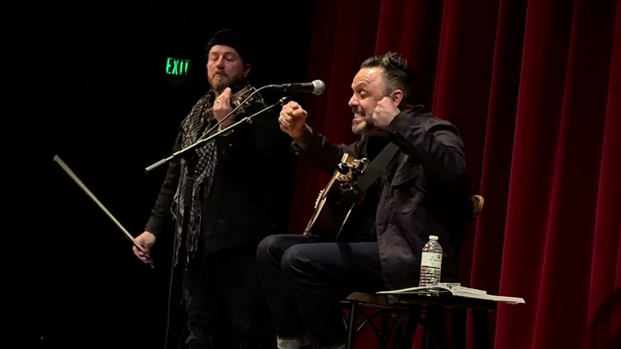 Blue October - “King” 👑 Acoustic performance by Justin and Ryan 🎻