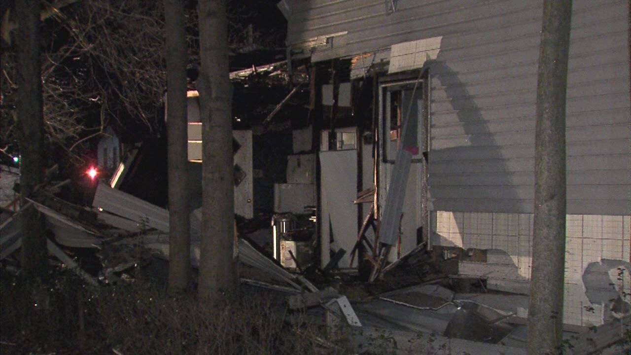 6pm: Geneva house explosion
