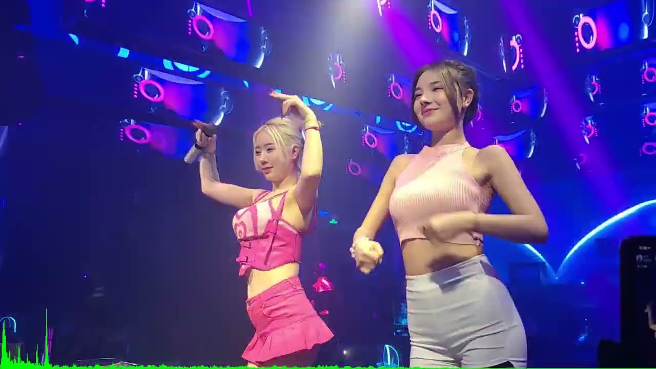 冲动的惩罚    刀郎 Dj子靖 FunkyHouse Remix 2024 v2 Sự Trừng Phạt Nặng Nề   Chong Dong De Cheng Fa   Dao Lan