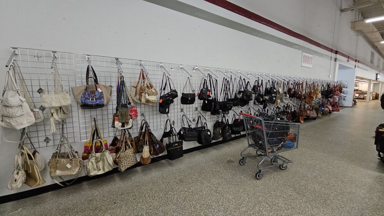 50% OFF WEDNESDAY! DESIGNER PURSE & JEWELRY HEAVEN! RED, WHITE & BLUE-TAMPA, FLORIDA! #thriftwithme