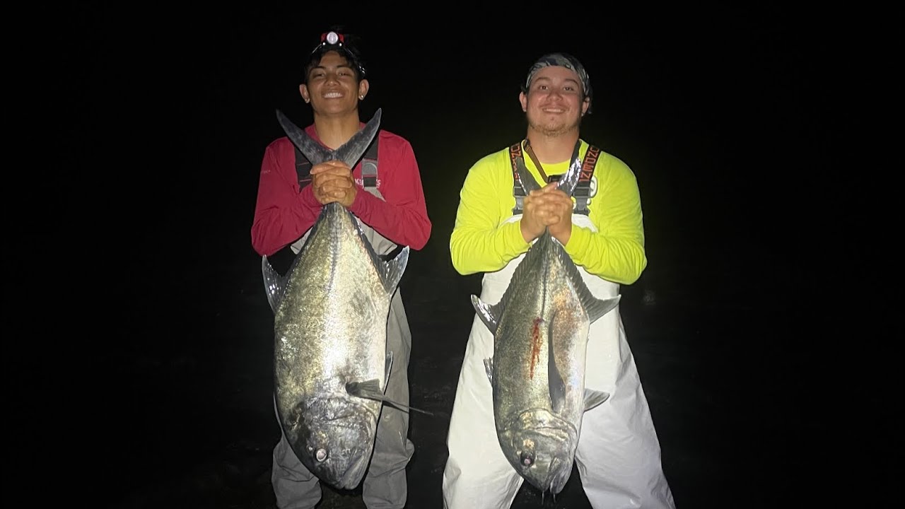 Ulua Fishing & Diving for Bait - Hawaii Fishing & Gyotaku Print