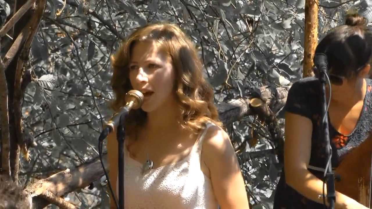 05 Lake Street Dive 2013-08-04 Neighbor Song