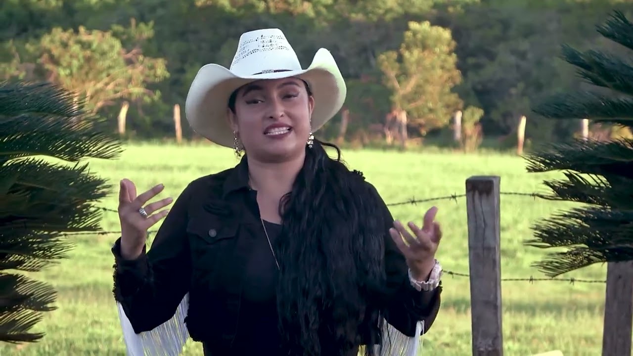 EL LLANO ES UN SOLO LLANO - LISSETH LOPEZ  "VIDEO OFICIAL"