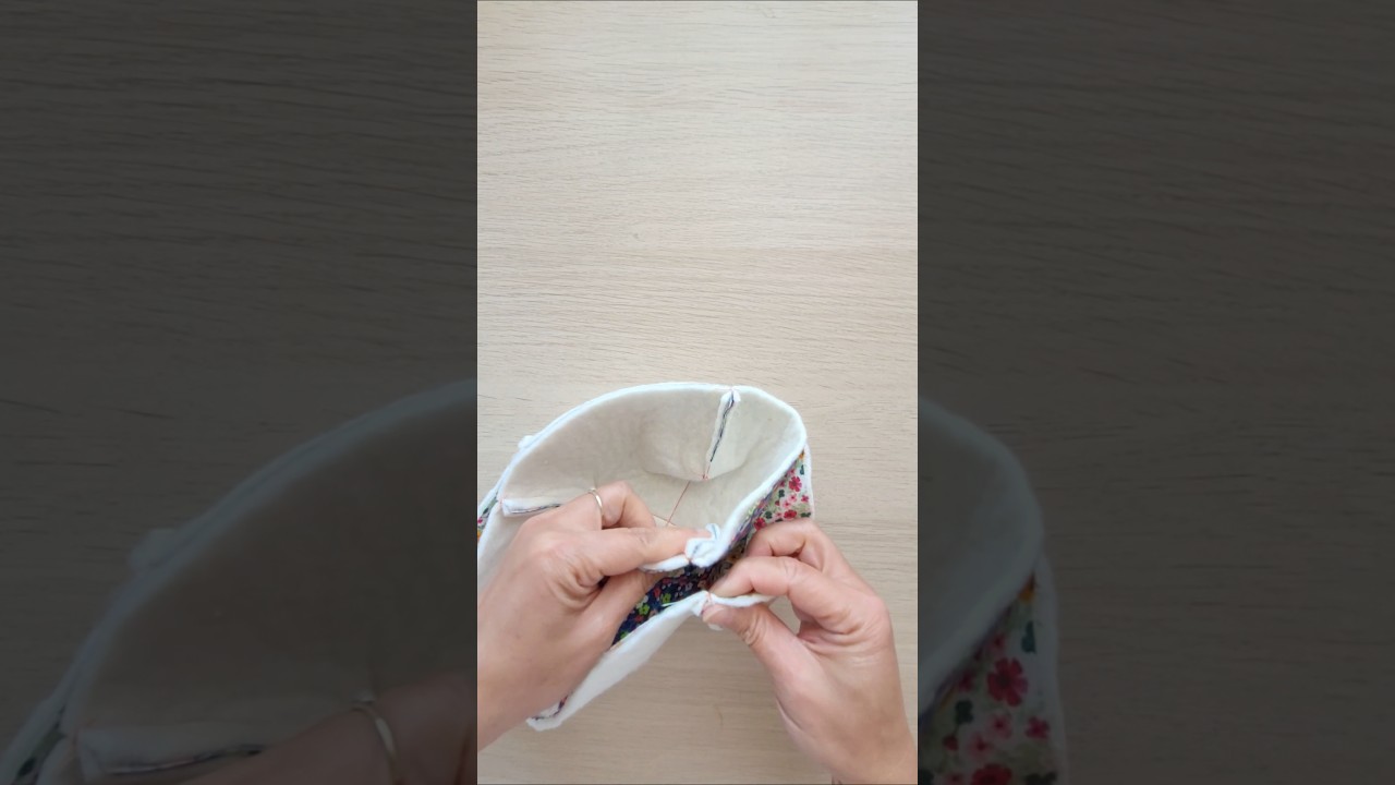 DIY Bowl Cozy From Fabric Circle. Easy sewing tutorial. 