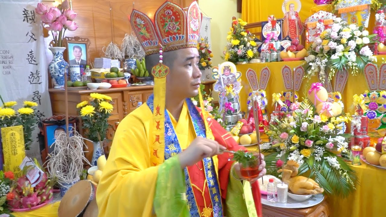 TUẦN CÚNG TRIỆU LINH CẤP MÃ  CHÂN LINH VŨ VĂN TÂN - GIA LÂM - HN 2021