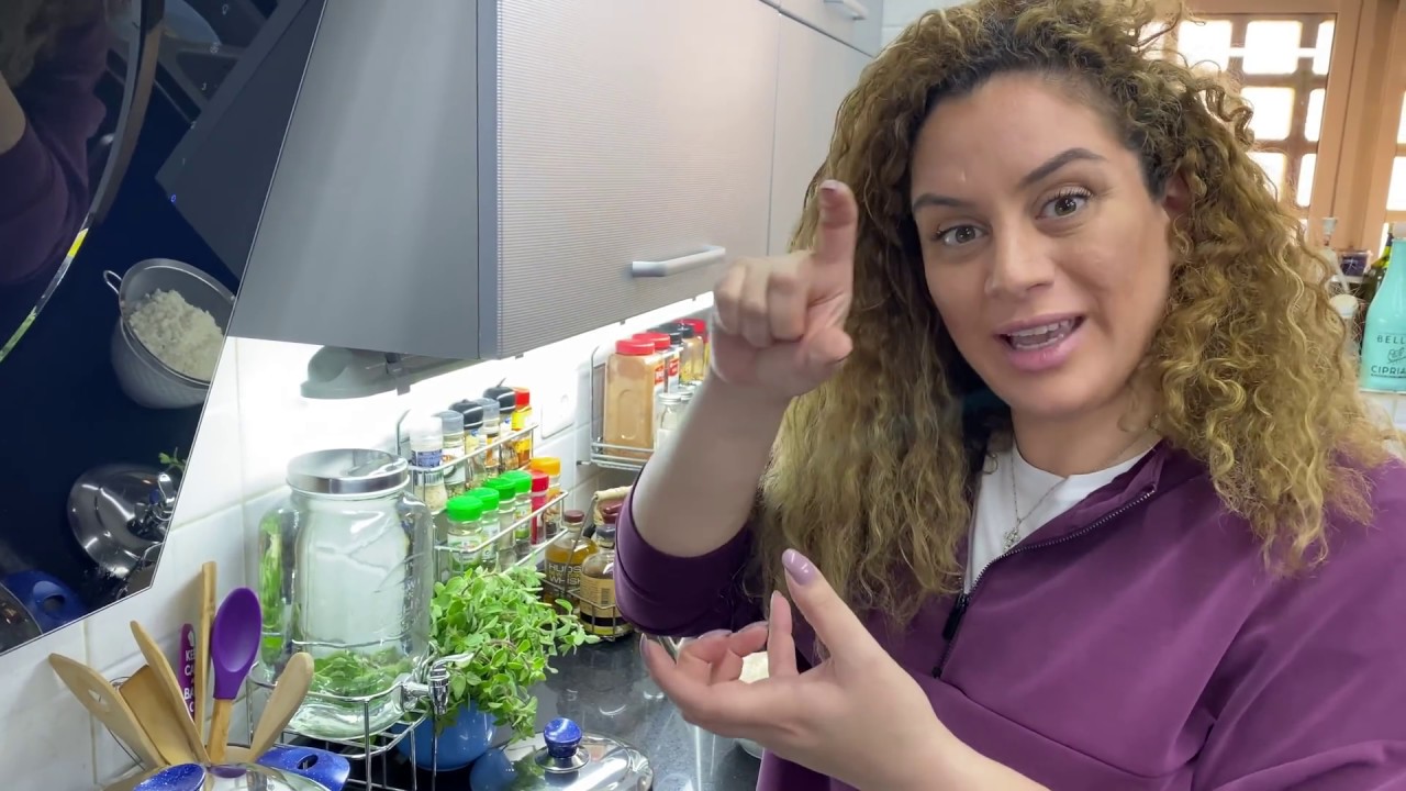 Bazella w Rezz: Traditional, Lebanese Homemade Tasty Stew