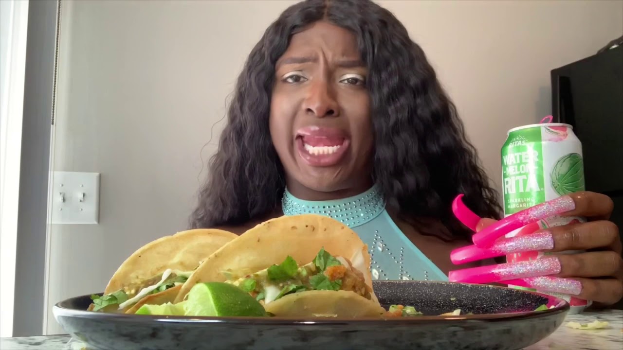 Рецепт тако с жареными креветками 🍤🌮 + Мукбанг! #tacotuesday