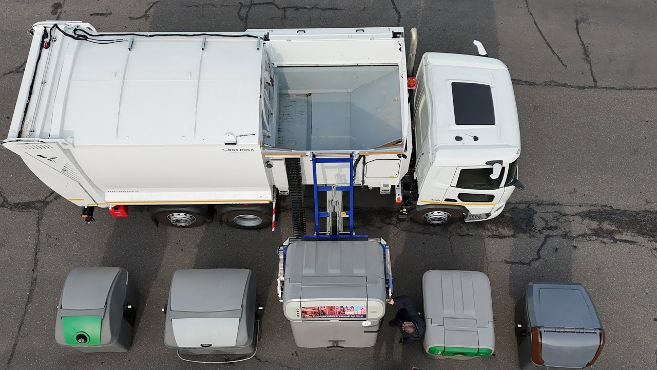 OZO Ostrava - Auto s bočním výsypem TEST