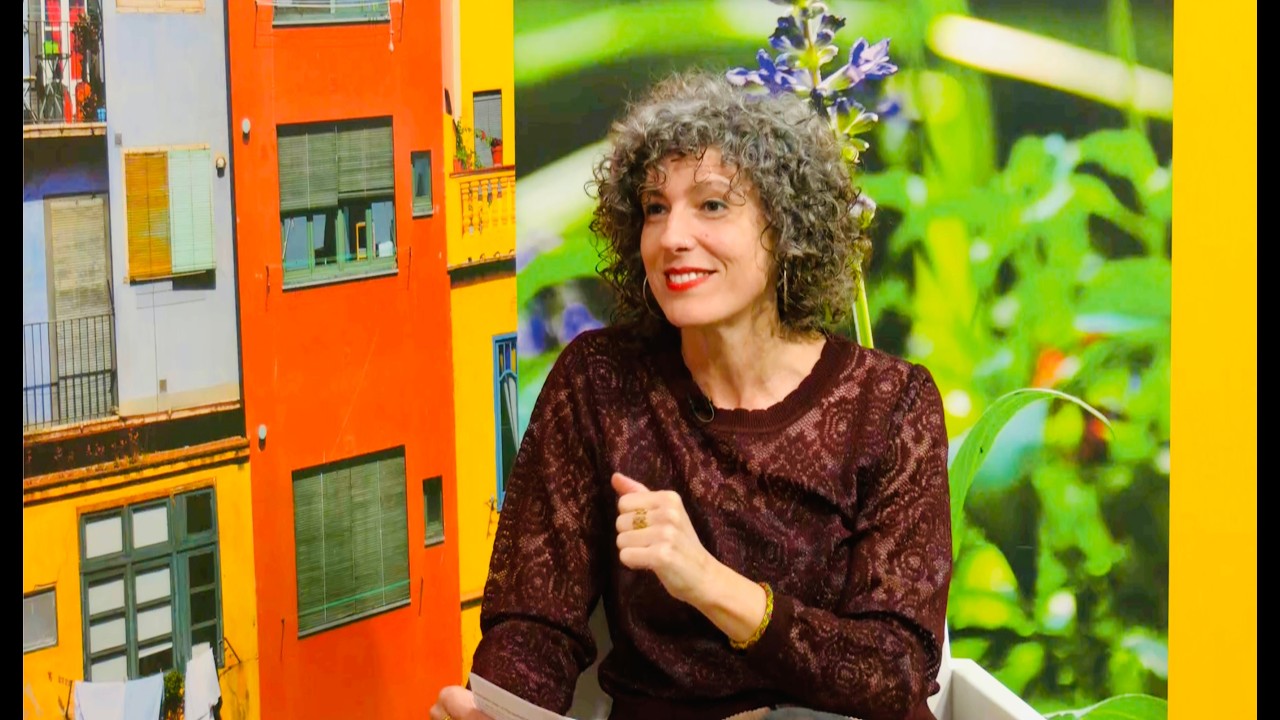 96. EL PRESENT RADICAL: ON TOT CANVIA - Judit Caberol