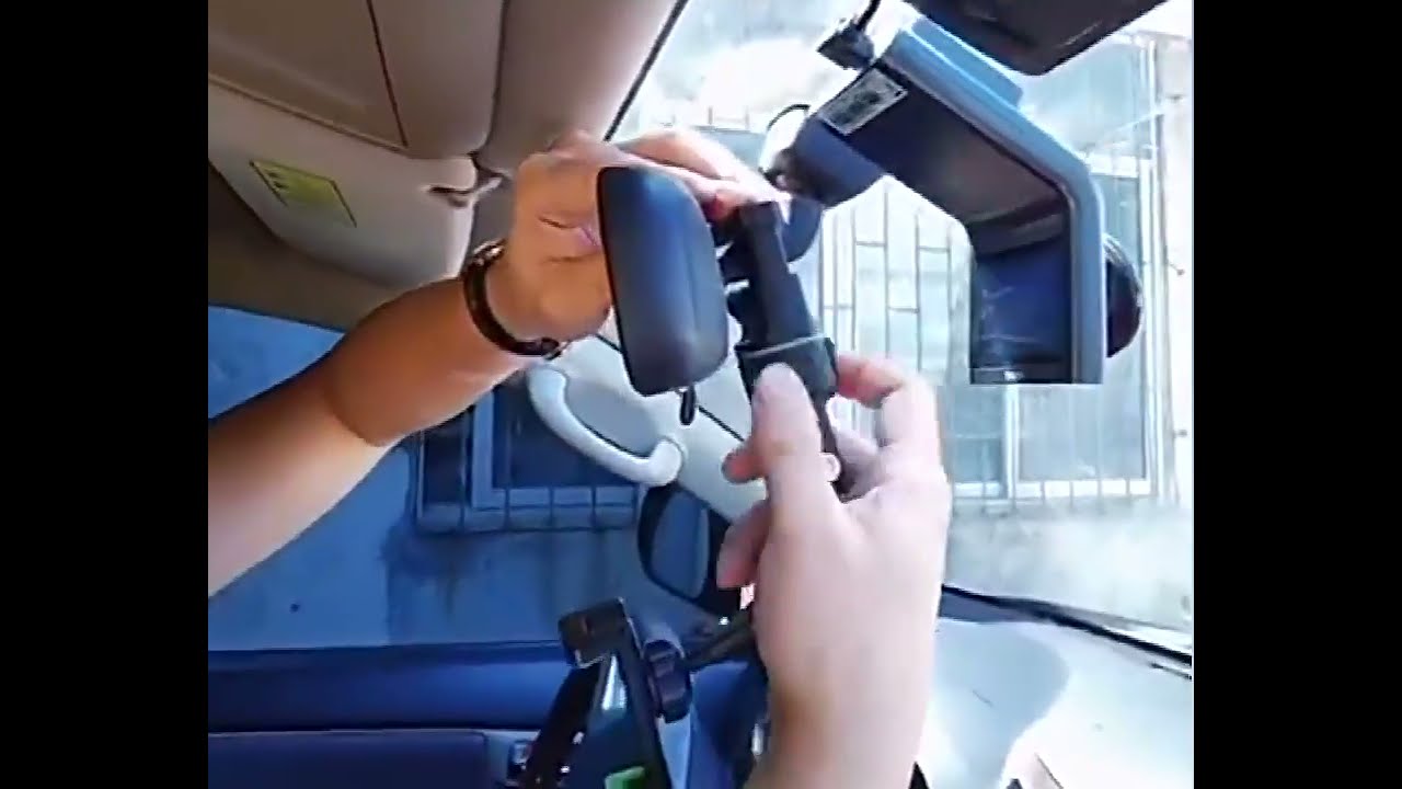 Rearview Mirror Phone Holder.No need to look down at the navigation.