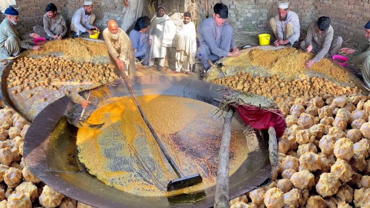 Traditional JAGGERY Making Process By Old Farmers | Making of Gurr | Jaggery Production Process