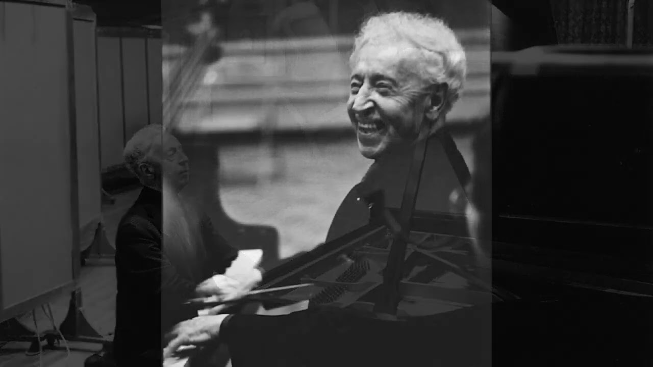 Granados:  Goyescas - IV  Quejas o la Maja y el Ruise&ntilde;or   -   Artur Rubinstein, piano