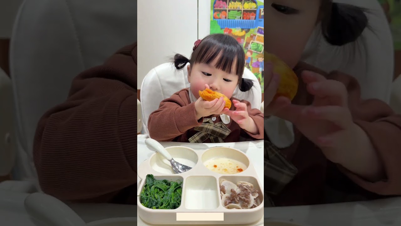(●ˇ∀ˇ●) Today it's lamb shank, and I'm going to eat with Mom. #babygirl #babyfoodie#babyeating
