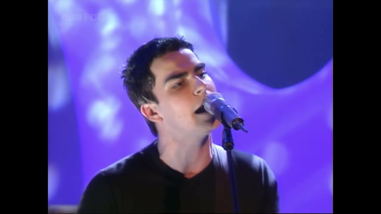 Stereophonics - Just Looking - TOTP - 5 March 1999