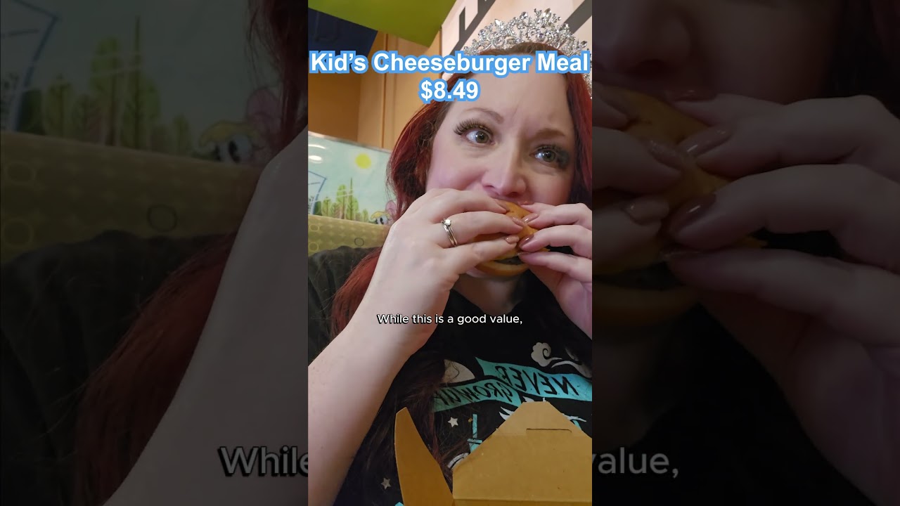 Lunch at Disney's All Star Sports Resort | Disney Vlog | Walt Disney World Video 